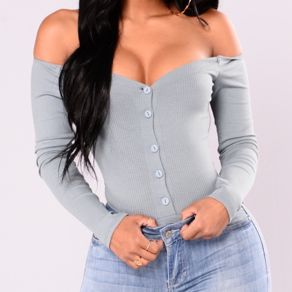 Off shoulder bodysuit